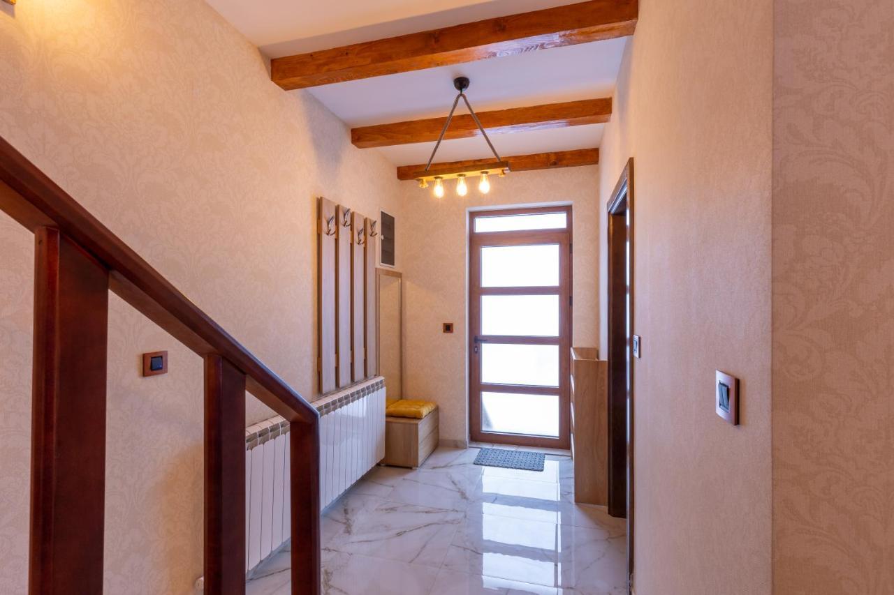 Vila Hanovi Zabljak Buitenkant foto